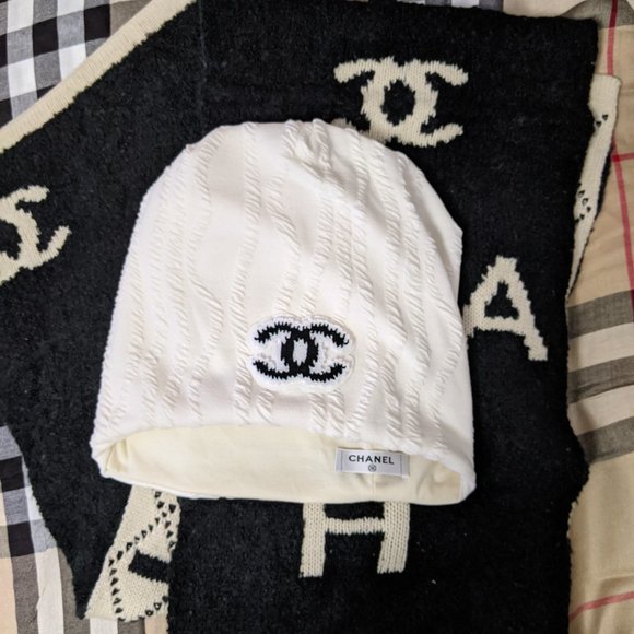 ?✨AUTHENTIC✨?CHANEL hat main image 4